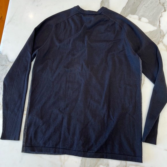 HUGO BOSS GRAY & BLACK CARDIGAN RIBBED SLEEVES SZ-L EXCELLENT CONDITION!! - Picture 4 of 5